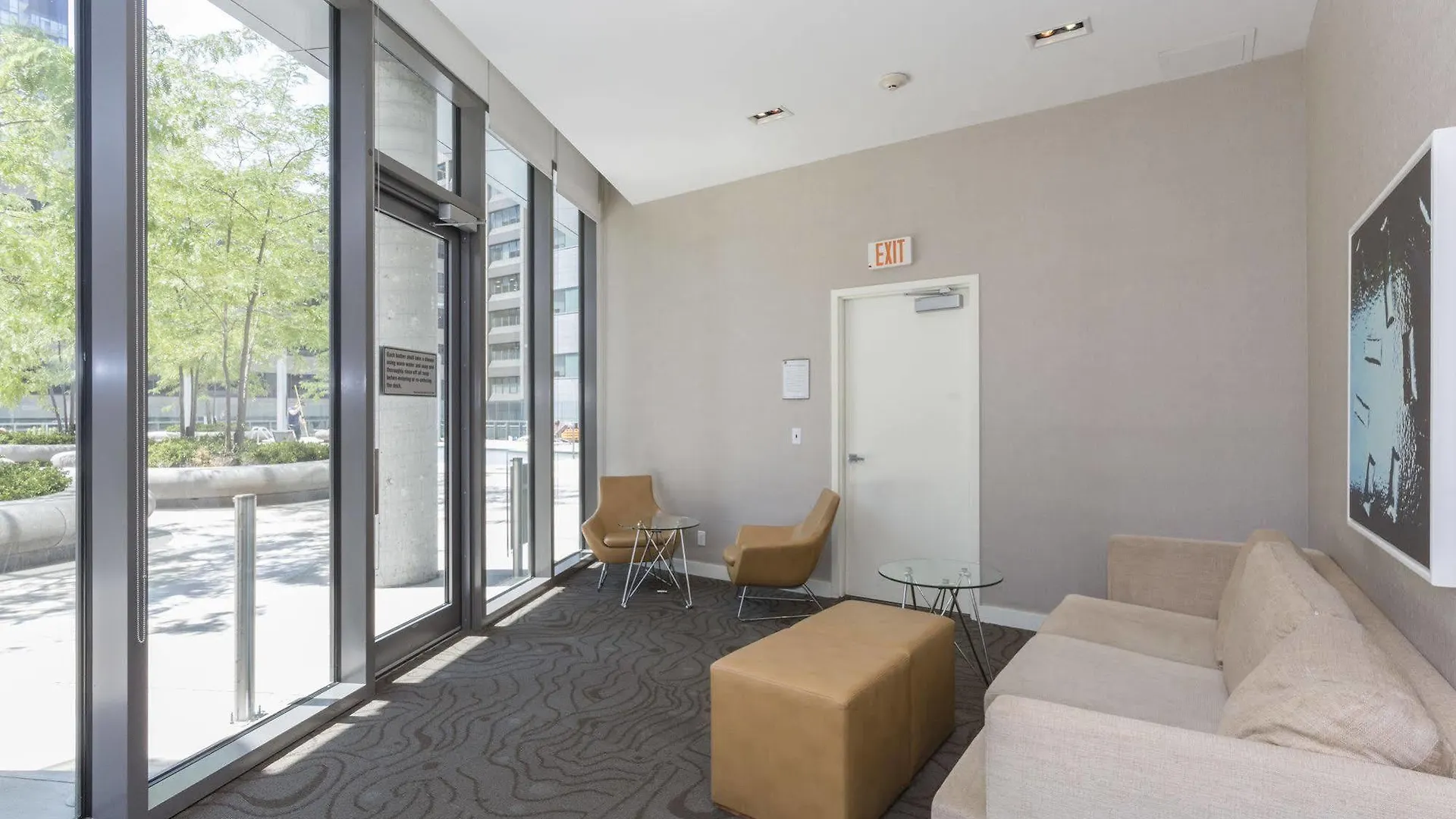 Luxury On Bay St. Apartment Toronto Canada